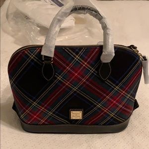 Brand new dooney & bourke handbag!